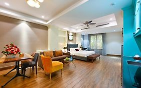 Sam Royal Apartment